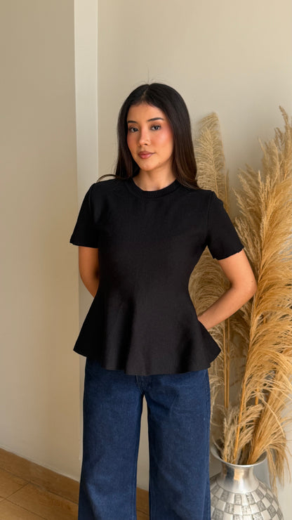 Polo Peplum corta